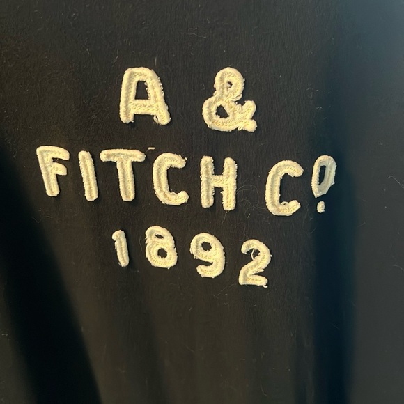 Abercrombie & Fitch Other - Abercrombie & Fitch T-shirt black size Medium